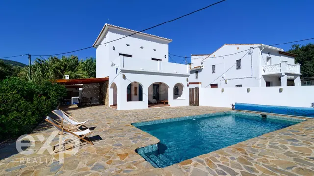 Casa mediterránea con carácter propio en Murla — 4