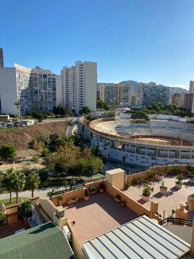 Ático/Piso en alquiler en Benidorm – Disponible desde el 15 