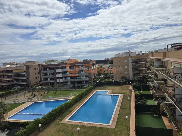 Ático con gran solárium a pocos pasos del mar en Prat de Cun