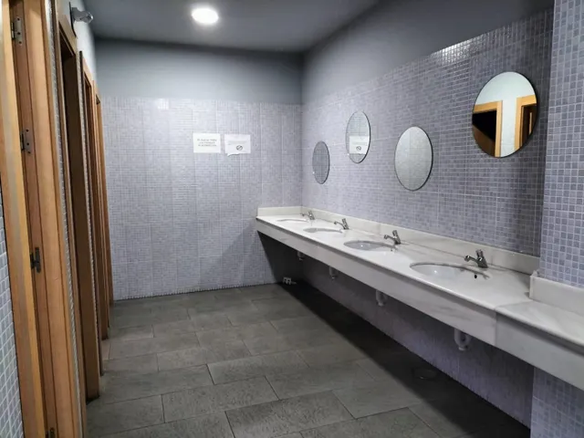 Oficina en Edificio Astarté — 8