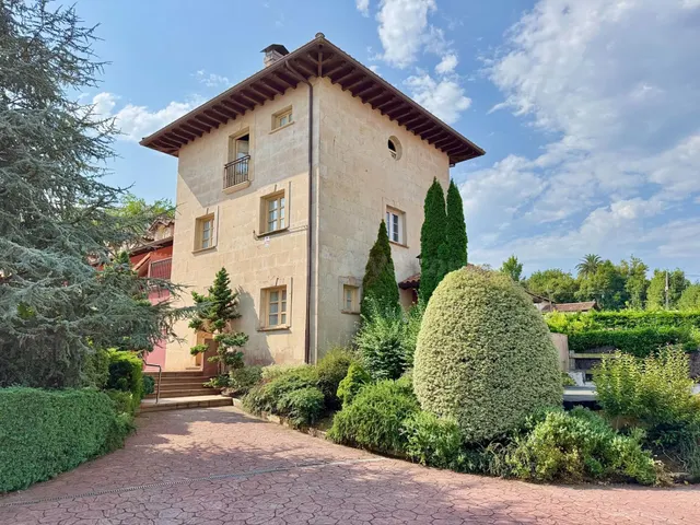 BONITO APARTAMENTO EN URBANIZACION LAS MARTAS - COMILLAS. - foto 3