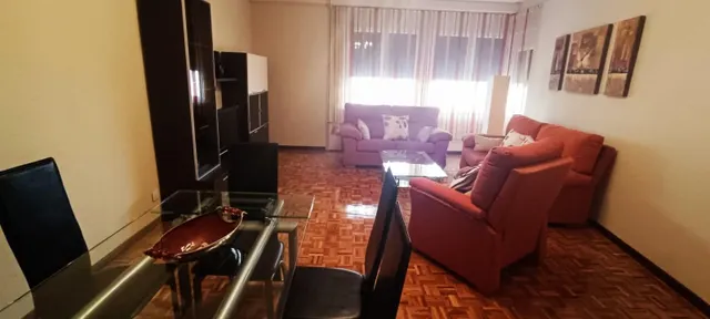VENTA DE PISO EN ZAMORA ZONA CENTRO/PEATONAL/SANTA CLARA, 4 DORMITORIOS, 2 BAÑOS, 2 GALERÍAS... — 4