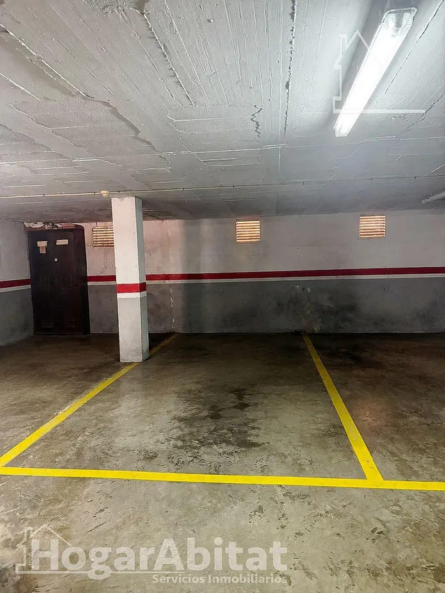 ¡PLAYA DE MONCOFAR! ACOGEDOR CON GARAJE Y TERRAZA, TODO AMUEBLADO — 18