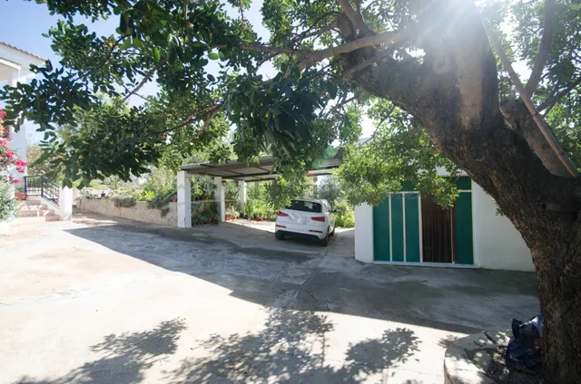 Ref. 04407.- Chalet con dos viviendas independientes, piscina y amplia parcela en Corral de Papel – Llíria — 43
