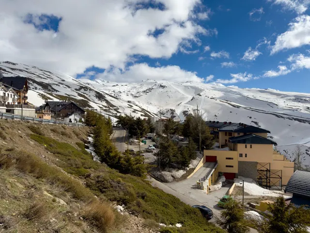 Tu refugio moderno con terraza panorámica en Sierra Nevada — 21