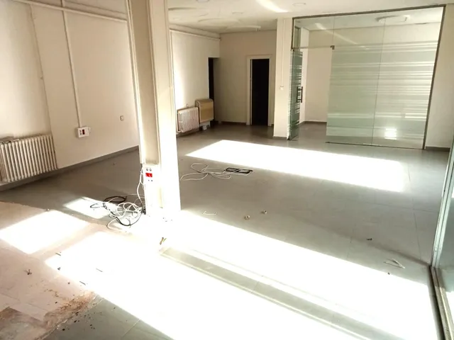 LOCAL EN VENTA Y ALQUILER EN LA GINETA — 4