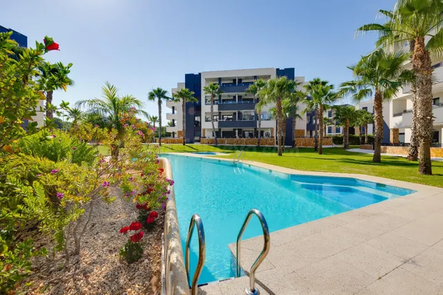 APARTAMENTO DE LUJO EN ORIHUELA COSTA