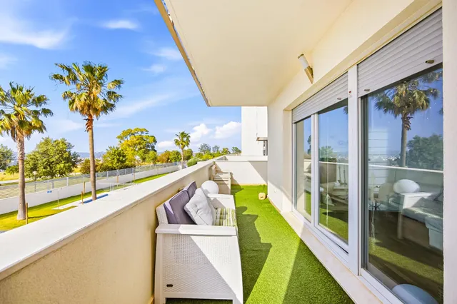 Piso de 3 dormitorios con terraza en La Casería — 9