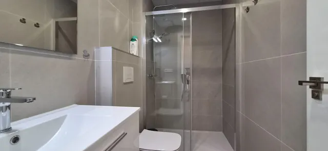 Moderno Apartamento en Alhama de Murcia con Vistas al Golf — 9