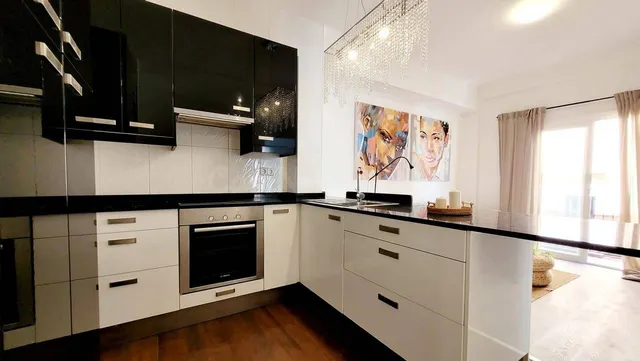 Apartamento reformado en El Arenal, ¡a sólo 200 m del mar!