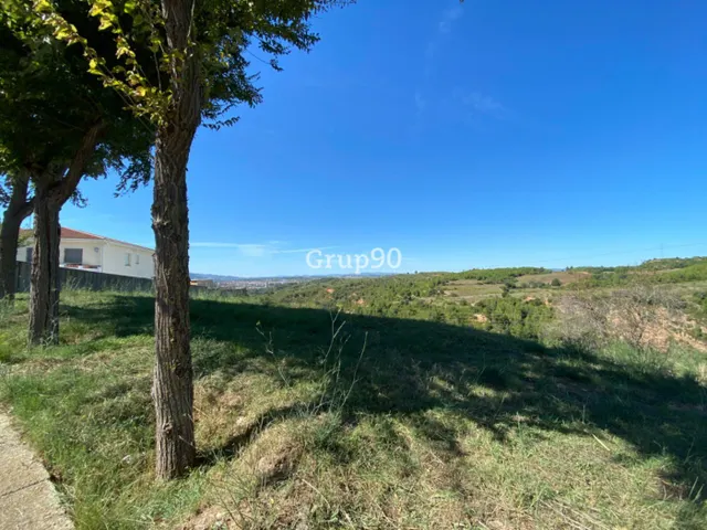 Parcela residencial de 2.000 m2 en Castellbisbal — 6