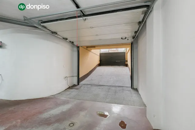 ¡Tu nuevo hogar te espera en Churriana de la Vega! Casa adosada con patio, garaje y futura parada de metro a pocos pasos. — 27