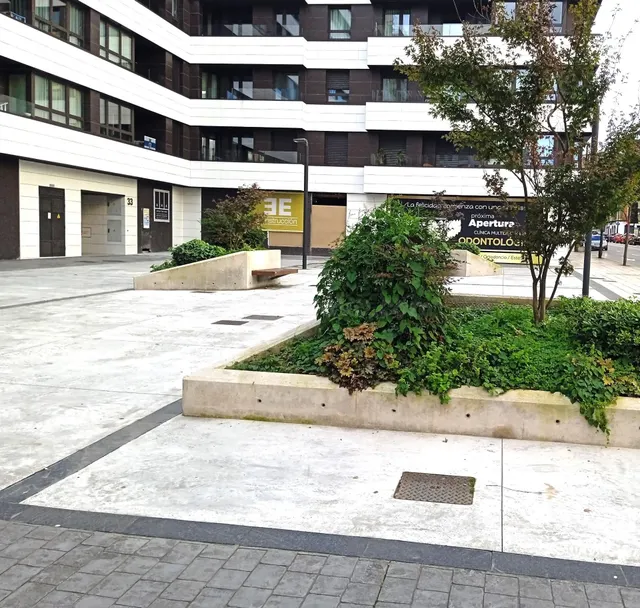 Local comercial 302m² en alquiler - Centro - foto 3
