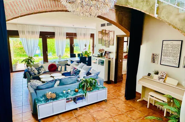 EXQUISITA VILLA CON DISEÑO MODERNO Y AMPLIA PARCELA, CON PISCINA PRIVADA EN LA PILARA — 15