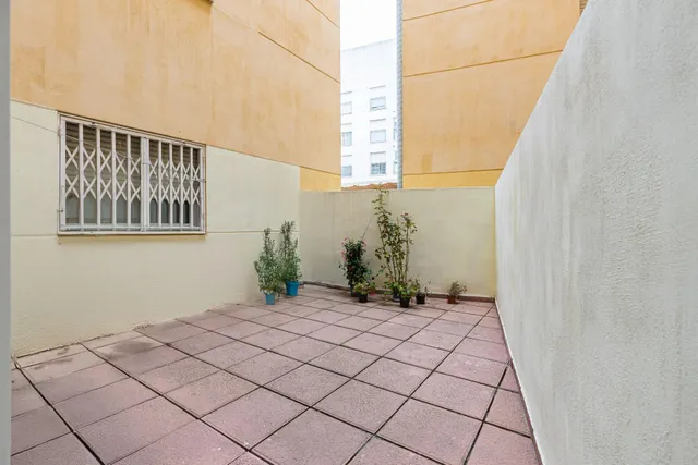 Piso de 3 dormitorios con garaje incluido en el Infante, Murcia — 16