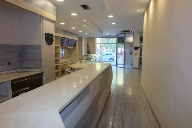 Local en venta en calle José Maria Bayarri de Valencia — 14