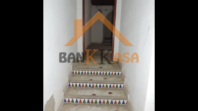SE VENDE CASA ANTIGUA EN BERJA ZONA MERCADO DE ABASTOS — 46