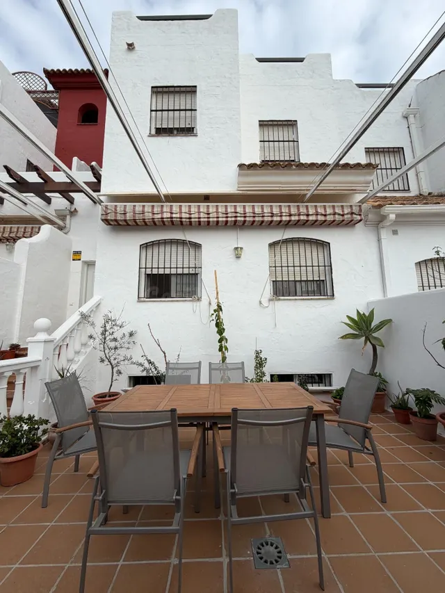 Casa adosada en El Portil — 2