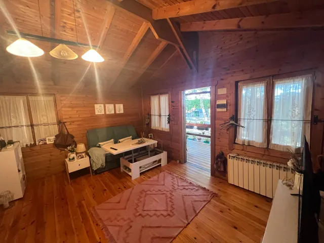 Una casa rural verdaderamente especial: privada, acogedora y perfectamente conectada tanto con el pueblo como con la costa. Bienvenido a un lugar dondela paz, el espacio y la naturaleza se fusionan — 37