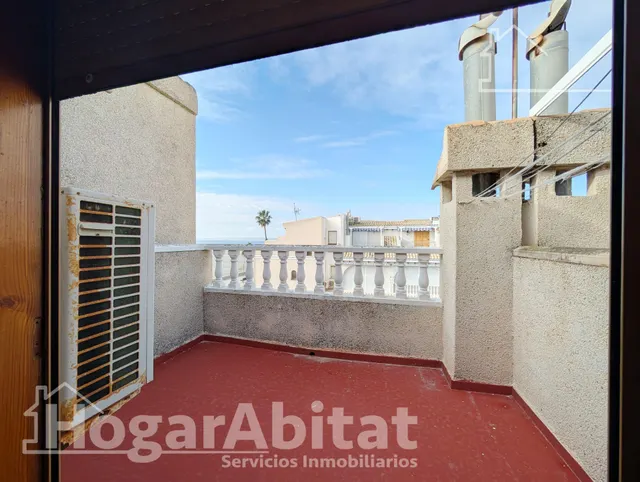¡PRIMERA LÍNEA DE PLAYA! PRECIOSA CASA AMPLIA EN RESIDENCIAL CON DOS TERRAZAS Y PARKING — 9