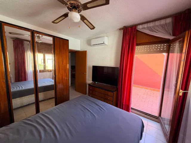 Adosado 4 habitaciones 130m² en venta - Avenida Juan Carlos — 11