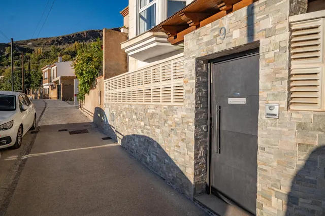 Amplísima casa en Güejar Sierra con espectaculares vistas — 24