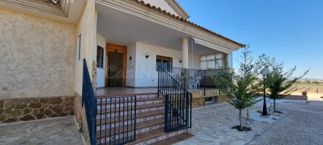 Casa o chalet independiente en zona almenara — 2