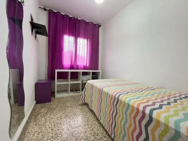 Piso bajo de 3 habitaciones en La Moneda-Dos Hermanas — 9