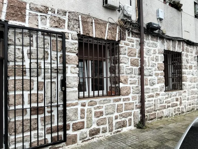 Piso en venta en Calle Irurak 4, Intxaurrondo, Donostia-San 