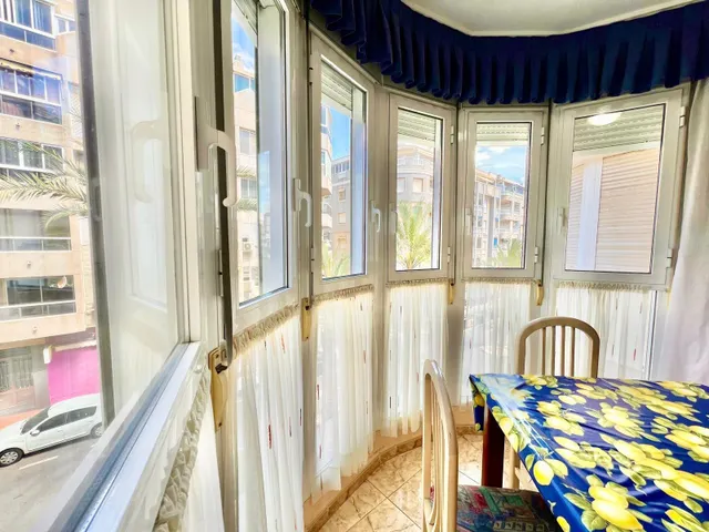 IMPECABLE VIVIENDA DE 2 habitaciones + PARKING EN PLENA AVENIDA DE LAS HABANERAS, A TAN SOLO 450m DE LA PLAYA — 16