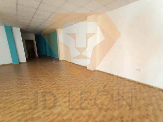 Local comercial en alquiler - Centro — 5