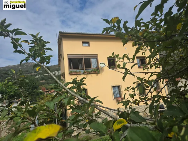Casa con terreno en Siejo — 42