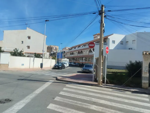 Chalet 4 hab. calas blancas — 28