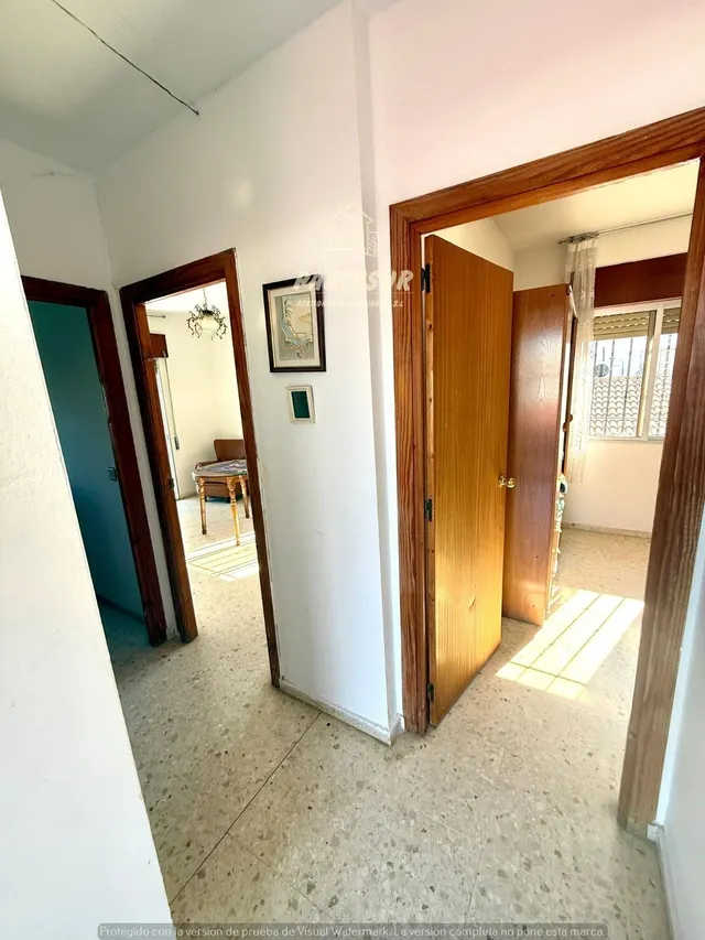 ZONA HIGUERON -Oportunidad única en el corazón del barrio! Casa + negocio en venta — 31
