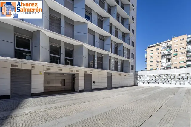EXCLUSIVO PISO EN ARABIAL — 33