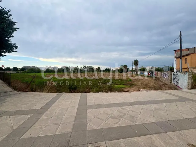 Terreno de 15.751 m2 en Burriana junto a polo comercial