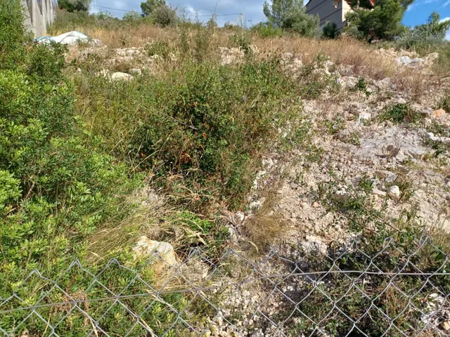 Terreno urbano edificable en venta de 633 m2 en zona residencial Los Jardines de Cunit — 11