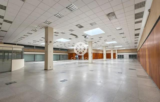 Exclusiva nave industrial tipo c con edificio corporativo junto a zona franca y fira de Barcelona. — 19