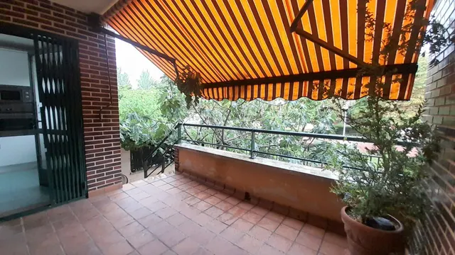CHALET EN VENTA EN PAULA LÓPEZ-COVARESA — 29