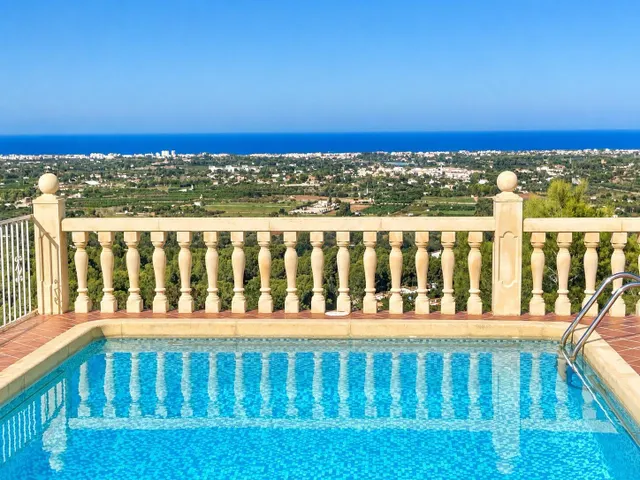 Chalet independiente en La Sella con vistas al mar — 12