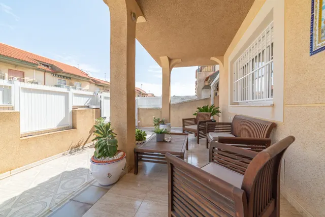 Chalet 5 habitaciones 435m² en venta - Aldeas del villar — 46