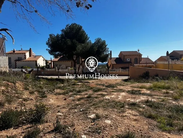 Solar urbano a la venta en la Martorella, Roda de Berà - foto 2