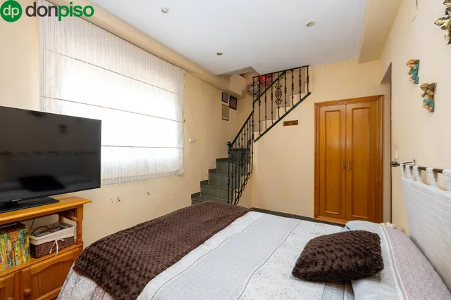 ✨ ¡Tu nuevo hogar con piscina a solo 15 minutos de Granada! — 22