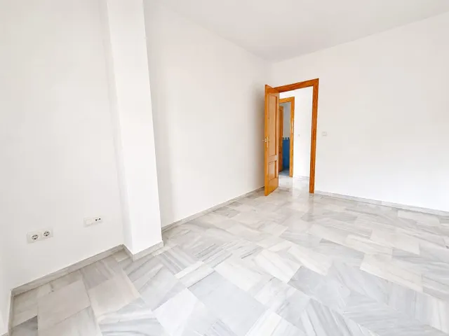 DUPLEX CON 2 TERRAZAS EN CULLAR VEGA, GARAJE  TRASTERO Y ASCENSOR — 26