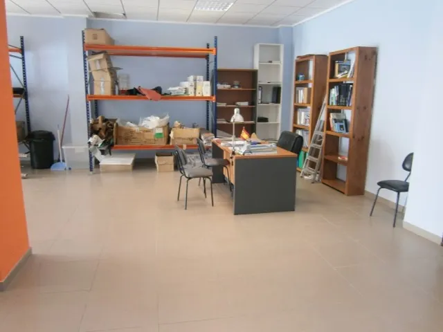 LOCAL COMERCIAL — 6