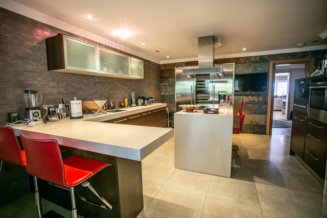 Precioso y lujoso apartamento con vistas al mar en Monte paraíso, en la Milla de Oro. Marbella — 34