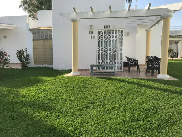 SE VENDE FANTÁSTICO CASA CON PARCELA EN SAN JUAN DE LOS TERR