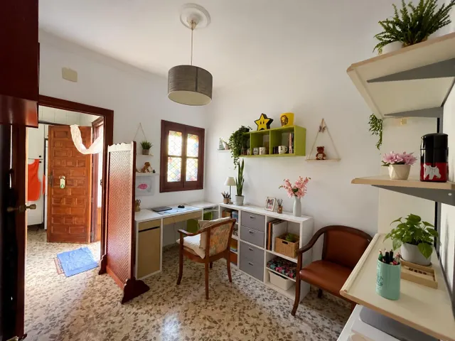 Chalet 4 habitaciones 160m² en venta - AVD. DE EUROPA — 23