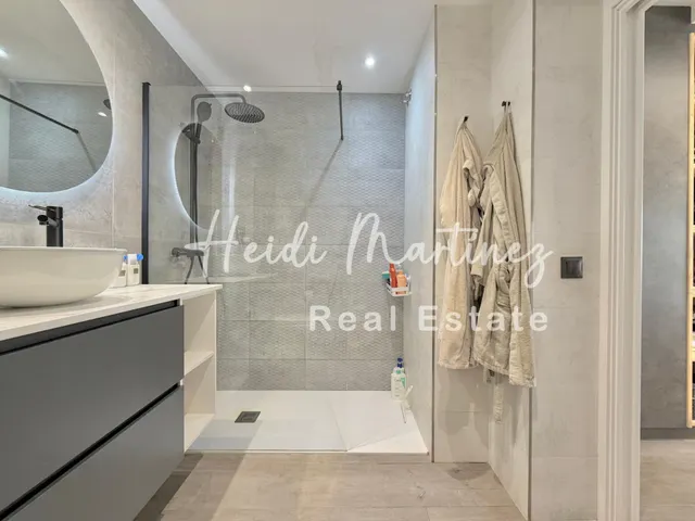 Piso 3 habitaciones 72m² en venta - LA GRANJA — 38