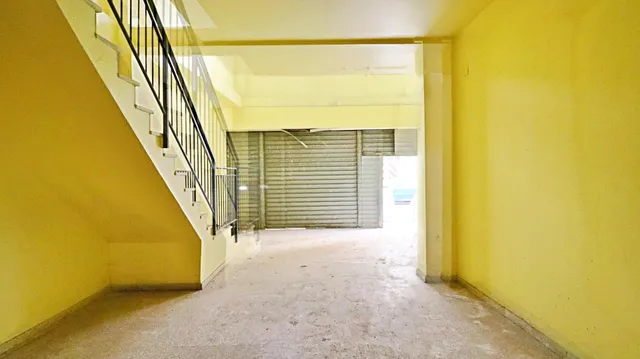Magnifico Local Comercial de dos plantas en venta  !!oportunidad única!! — 2
